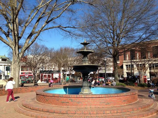 Marietta_Square.jpg