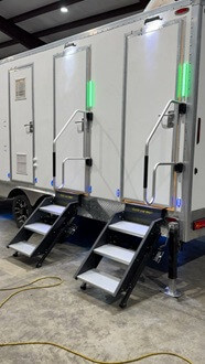 https://ajassets.nyc3.cdn.digitaloceanspaces.com/AJ-COM/products/thumbs/tiny_800_356_LKY_Bathroom_A.jpg